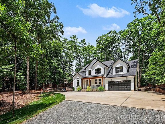 2nd image of 8208 New Town Rd