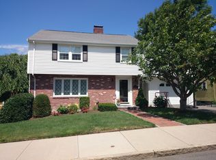 60 Robin St, West Roxbury, MA 02132