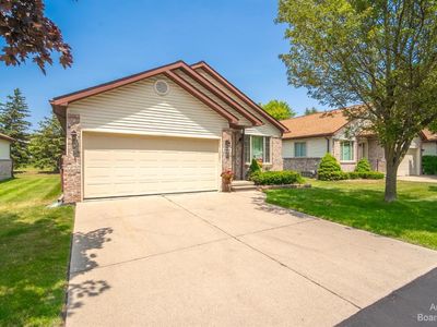 6368 E Morgan Cir, Westland, MI, 48185
