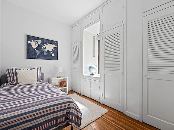 4th image of 16 Prospect Park SW APT 55