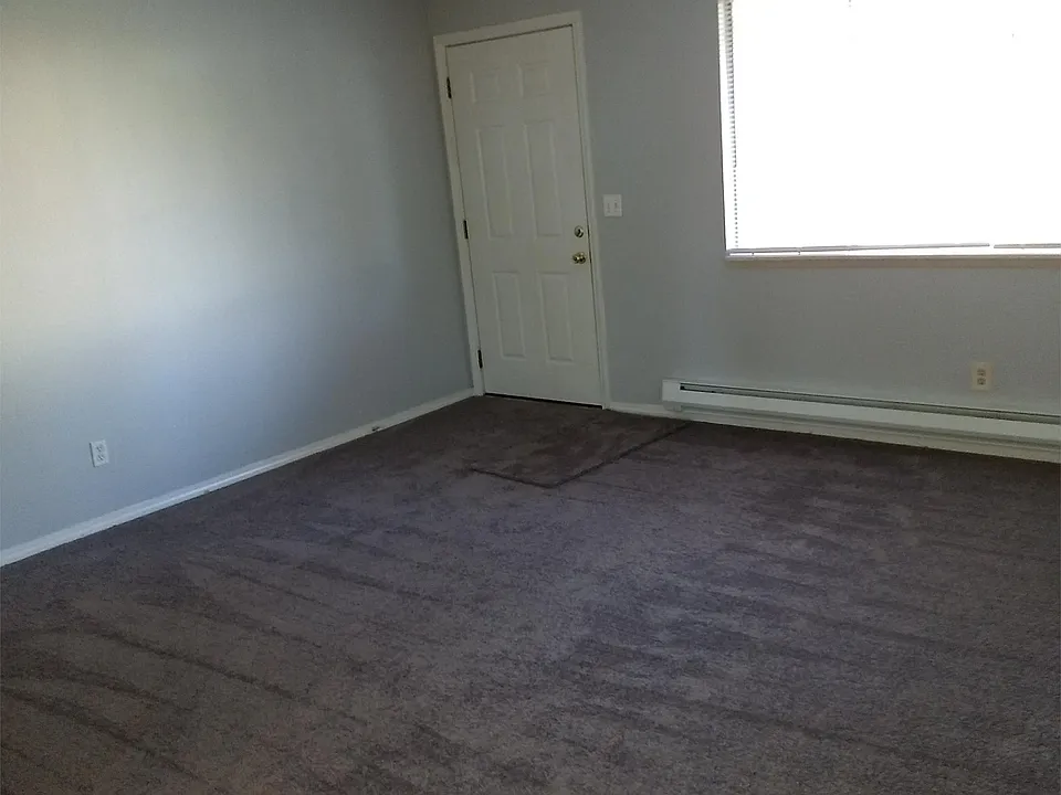 Living Room from dinning nook to front door
*Pending Updated Images