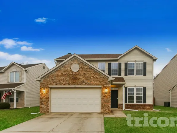 1032 Central Park Blvd S, Greenwood, IN 46143