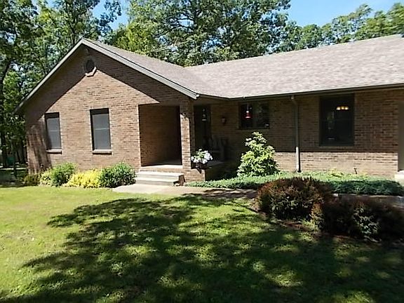 3rd image of 717 State Road U