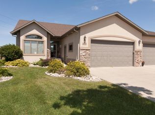 4283 Coventry Dr S, Fargo, ND 58104