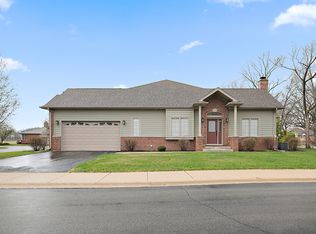 738 River Place Dr, Bourbonnais, IL 60914