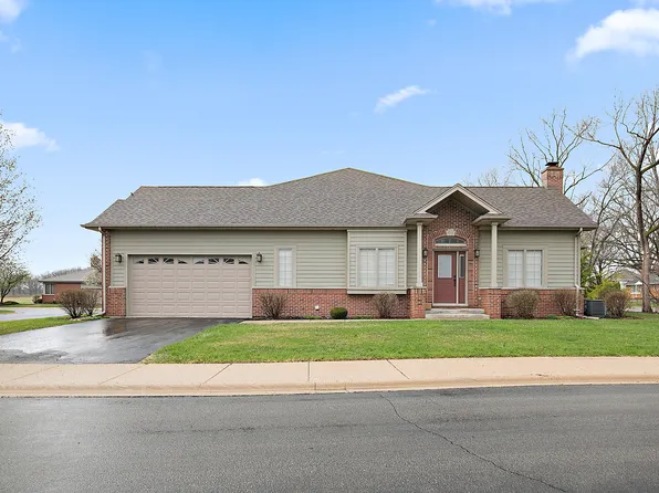 738 River Place Dr, Bourbonnais, IL 60914