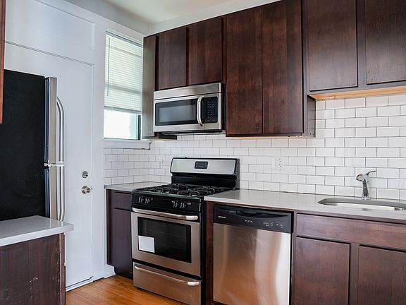 5th image of 3002-10 W Ainslie St #3004-3S