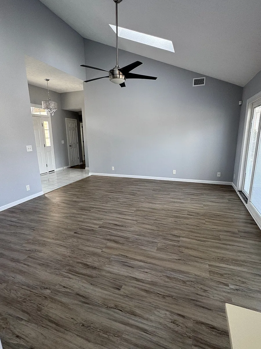 Building Photo - 583 Bucks Trl