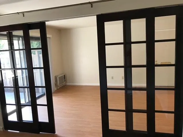 101 Kinross Dr #4 — Photo 38