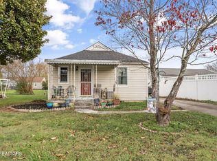 127 Woodmont Cir, Clinton, TN 37716