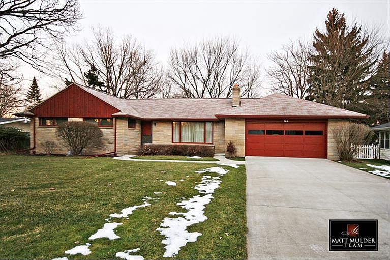 1st image of 5139 Mapleridge Dr