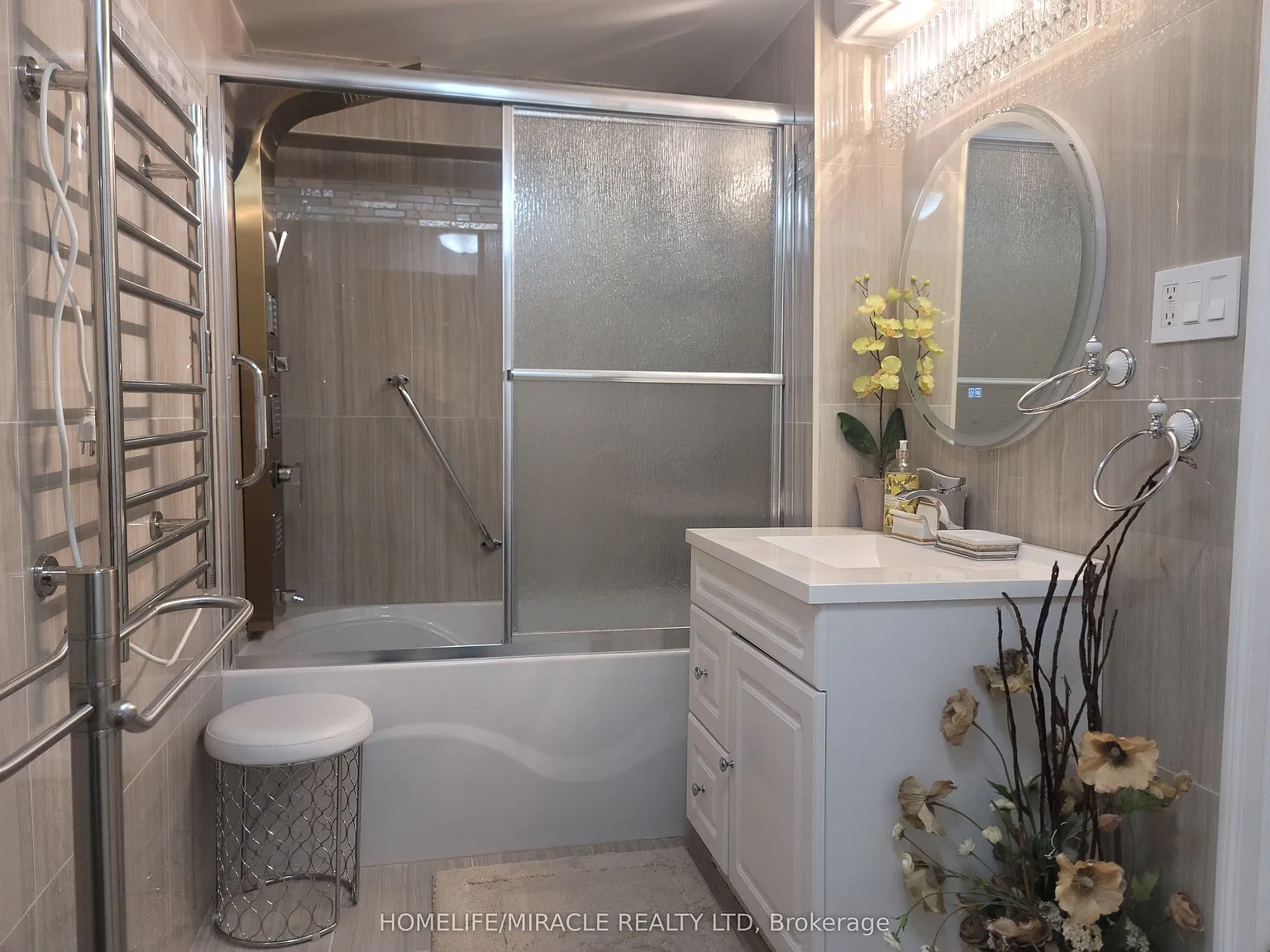 1 bed, $2,200 — Photo 4