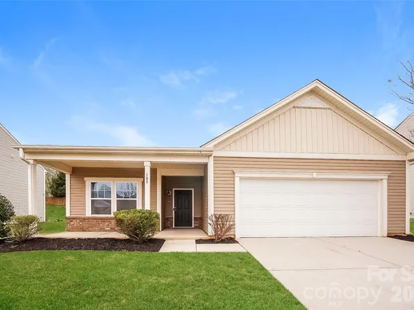 109 Aiden Farm Ct, Mount Holly, NC 28120