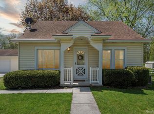 6085 N Stony Creek Rd, Monroe, MI 48162