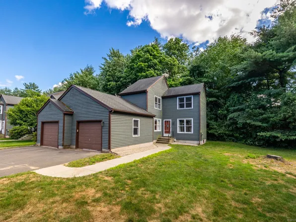 19 Rushford Meade #19, Granby, CT 06035