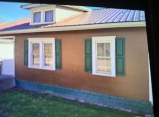 715 W 2nd St, Weston, WV 26452