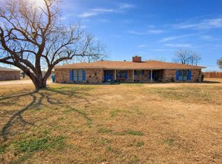 121A Laura Dr, San Angelo, TX 76905