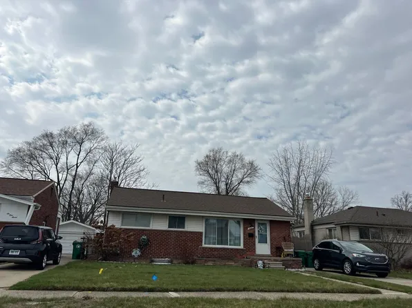 627 Radcliff St, Garden City, MI 48135
