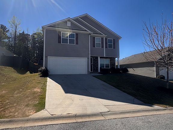 2nd image of 6 Overhill Ln