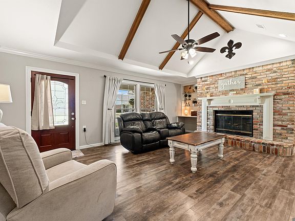 4th image of 12230 Arrowood Ave