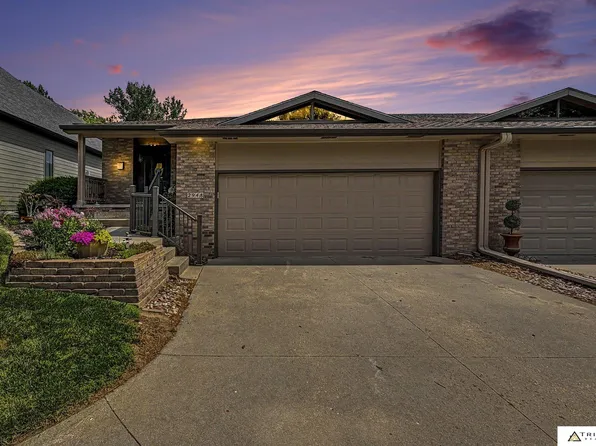2948 Park Place Dr, Lincoln, NE 68506