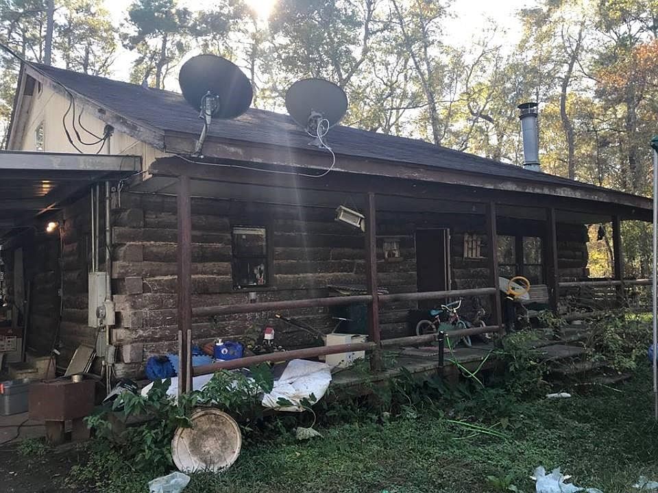 1st image of 401 Sherwood Dr