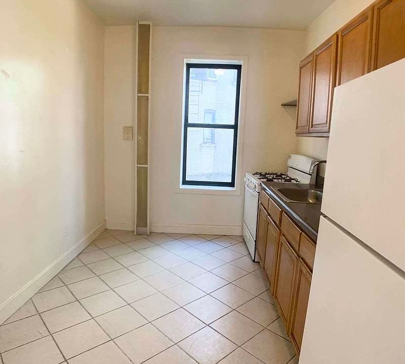 1st image of 2516 Bedford Ave APT 1B