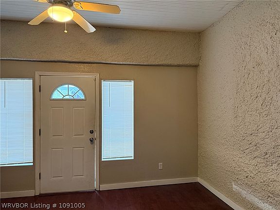3rd image of 2117 N K St