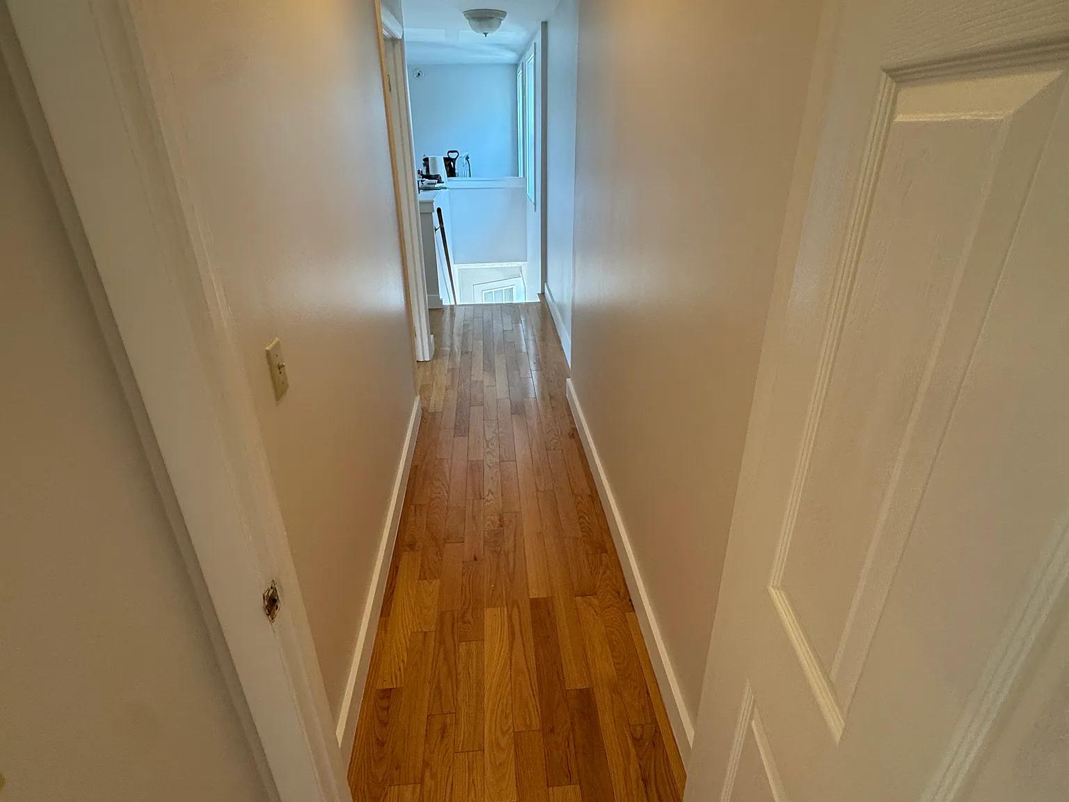 2 bed, 800 sqft, $2,594 — Photo 3