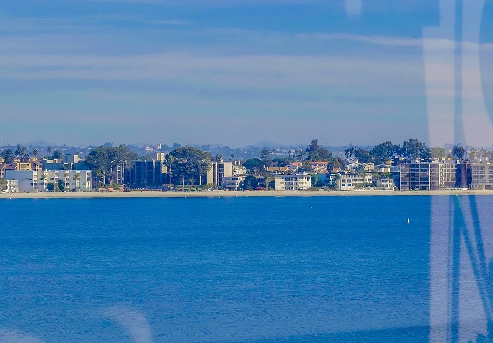 1st image of 838 Rockaway Ct