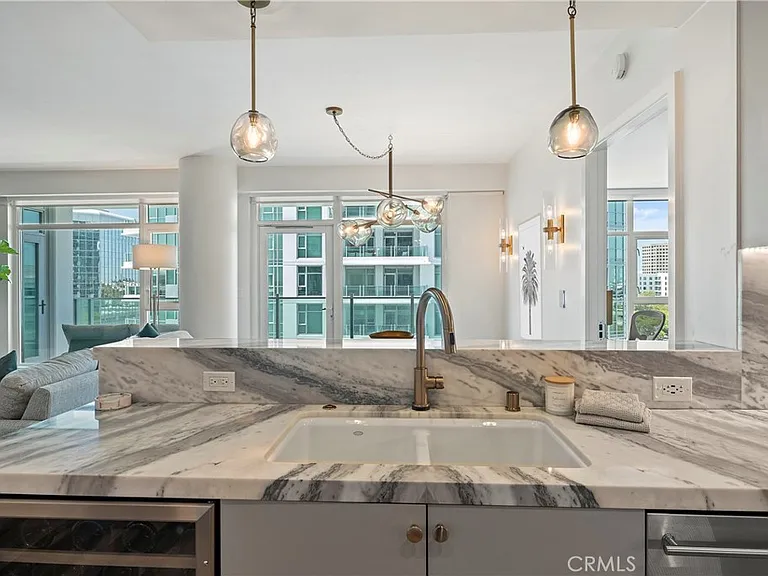 3141 Michelson #907E — Photo 14