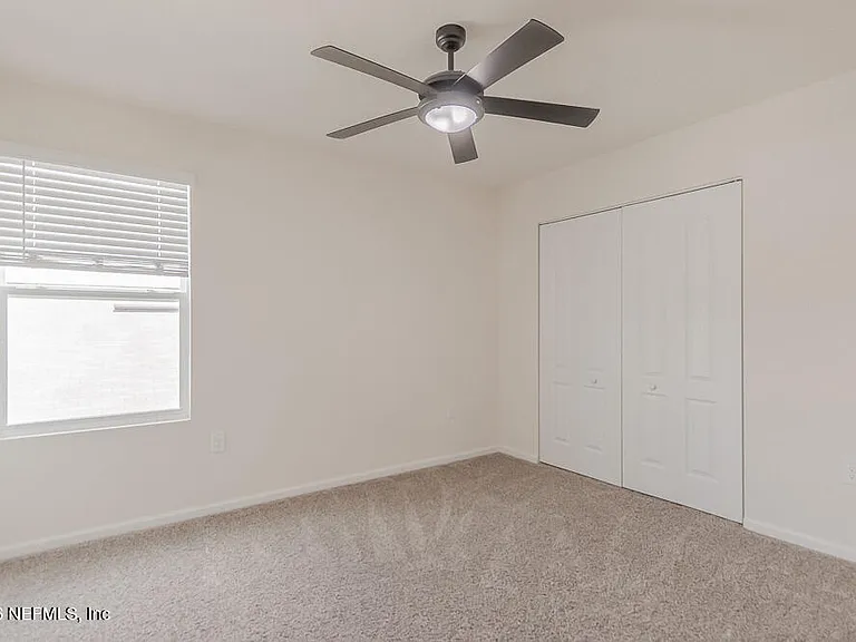 2223 Willow Springs Dr — Photo 10