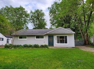 2730 Genes Dr, Auburn Hills, MI 48326