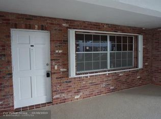 2424 NE 9th St APT 104, Fort Lauderdale, FL 33304