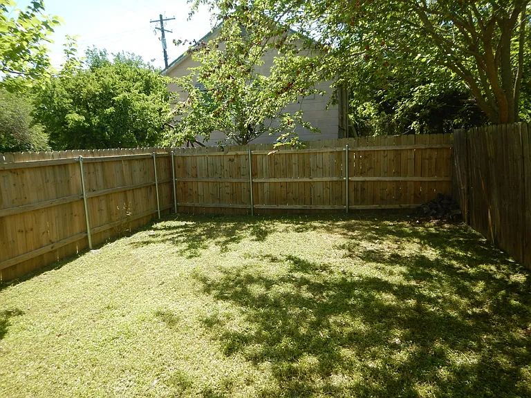402 N Cleveland Ave — Photo 24