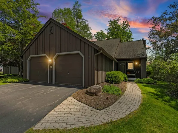 2 Andrews Way, Canandaigua, NY 14424