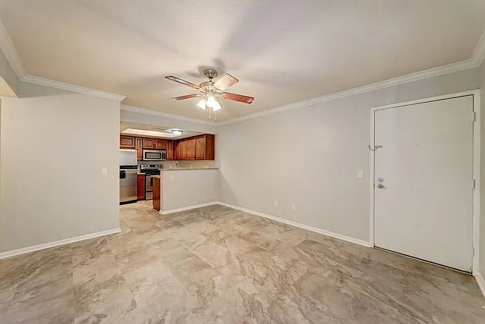 2 bed, 2.0 bath, 822 sqft, $1,400 — Photo 3