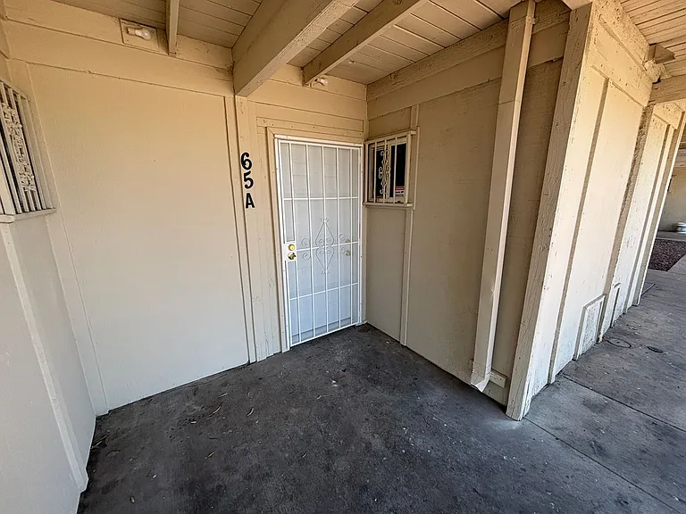 5334 Swenson St — Photo 7