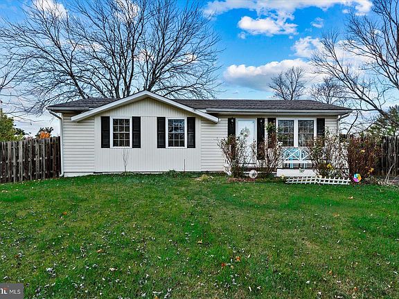 2nd image of 218 Austin Dr