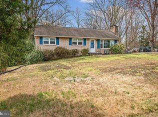 213 Mount Pleasant Blvd, Fredericksburg, VA