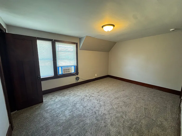 412 15th Ave — Photo 13
