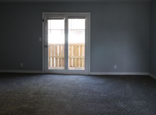 2125 A St APT 5, Lincoln, NE 68502