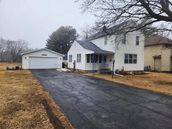2221 North Shore DRIVE, Delavan, WI 53115