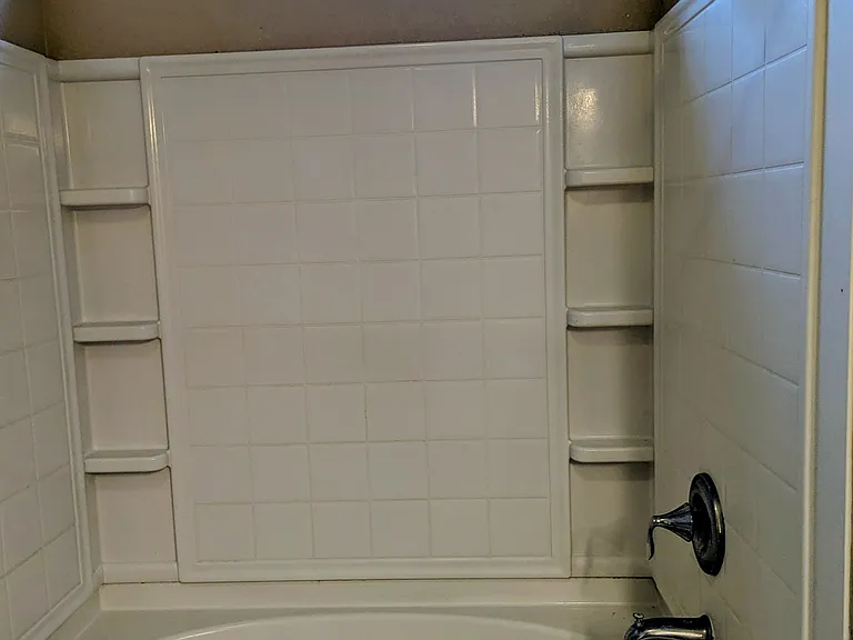 325 Pacific Dr — Photo 21