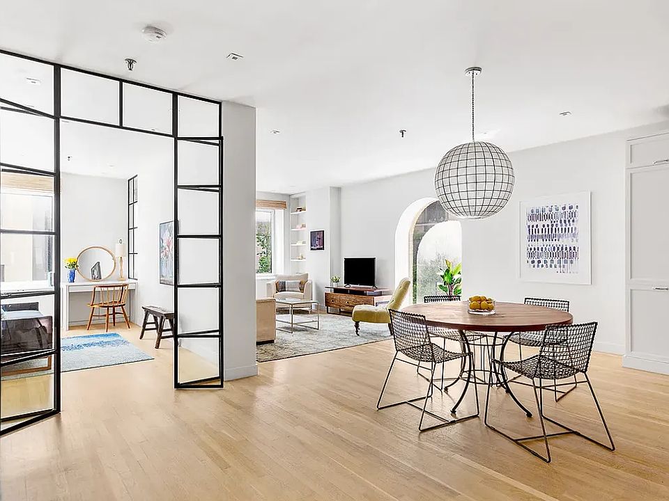 1st image of 303 Greenwich St #4L
