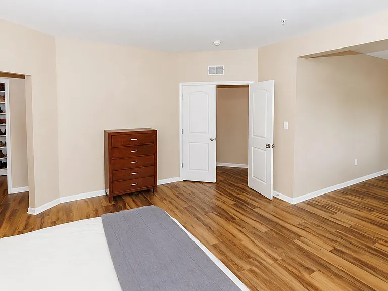 9203 Rice Ave — Photo 24