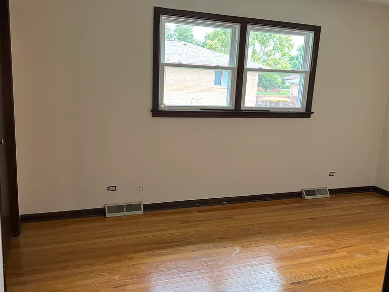 1631 Arbor Ct — Photo 13