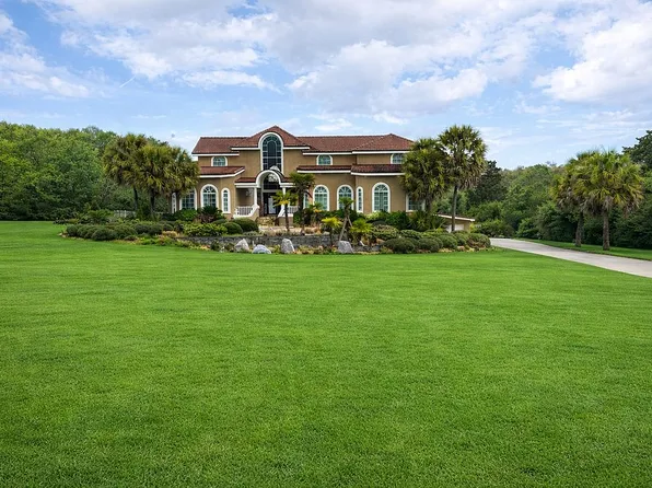 200 Asphodel Dr, Dothan, AL 36303