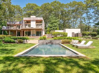 216 Bull Path, East Hampton, NY 11937
