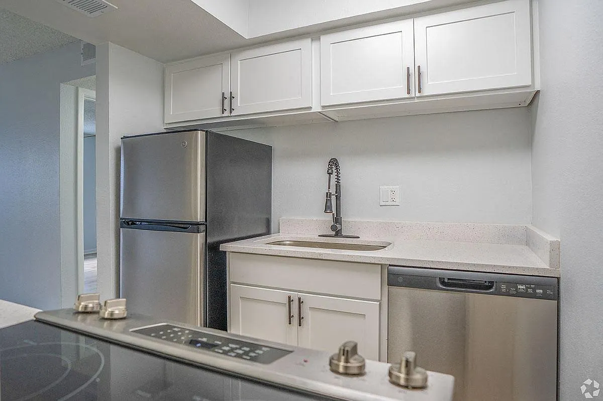 Captiva Club Apartments — Photo 2